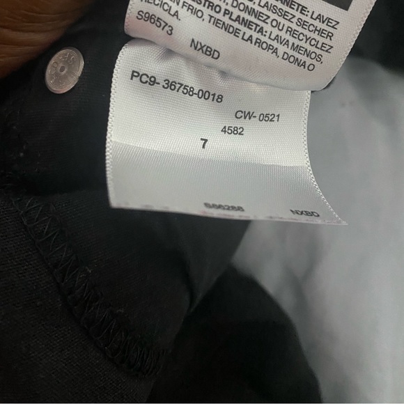 DENIZEN° from Levi's° Girls' Super Skinny Mid-Rise Jeans - Black 7 - Picture 12 of 12